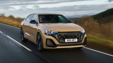 Audi SQ8 – front